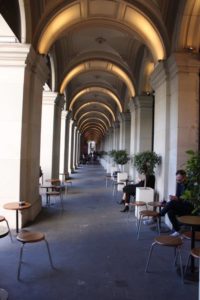 Melbourne GPO - cafe walkway